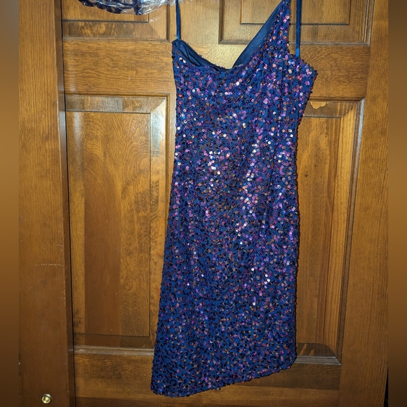 Short Purple homecoming dress - Sequins - one shoulder - medium - form fitting - Picture 10 of 11